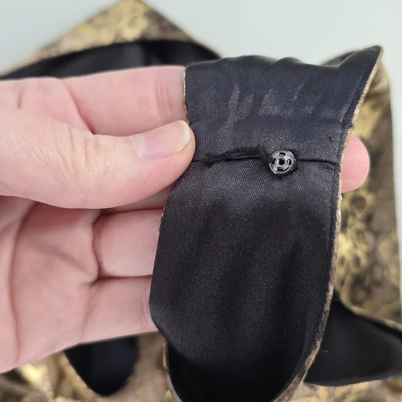 NWT T Tahari Gina Charmeuse Sheath Dress Molasses Metallic Gold Print Size 6 - Picture 9 of 14